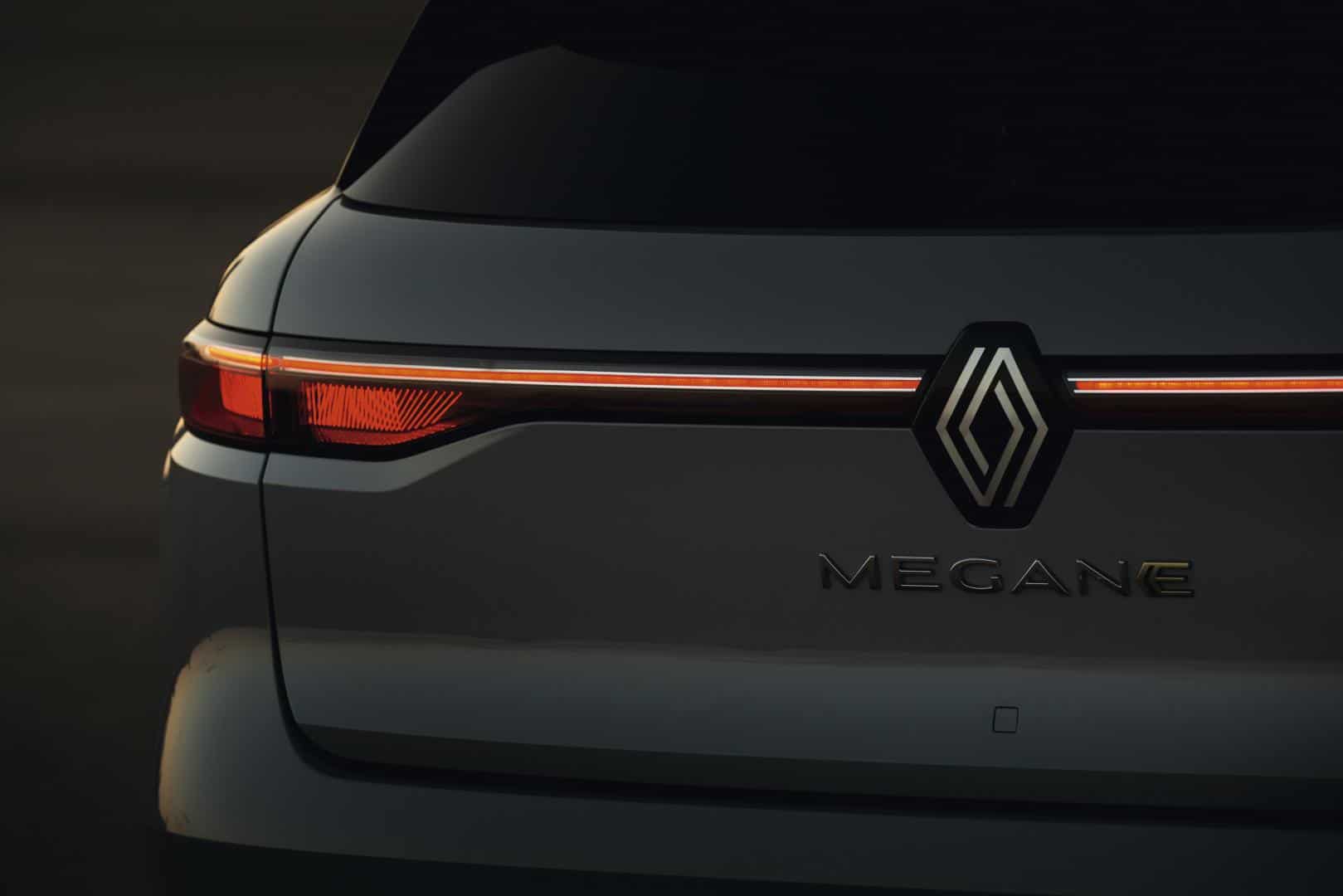 Neue Voll-Lichtsignatur vorne und hinten beim Renault Mégane E-TECH Electric Autohaus Schouren