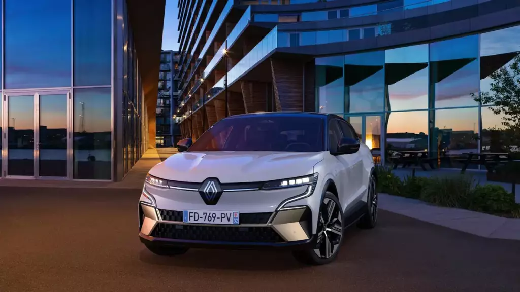 Der neue Renault Mégane E-TECH Electric 100% elektrisch, exklusives Design. Eine neue Generation der Elektromobilität.